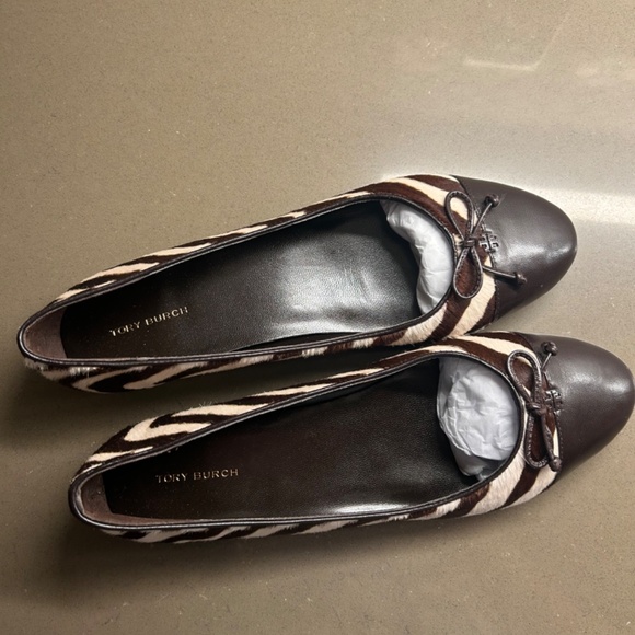 NWOT  Tory Burch Cap Toe Ballet Shoes, Size 9 1/2, $36, Original $298 - Picture 1 of 3